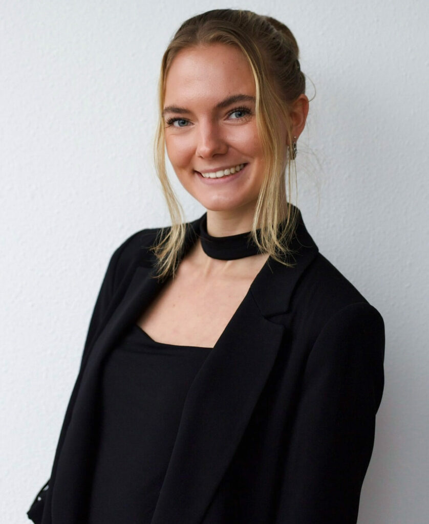 Photo of employee Lola Slager