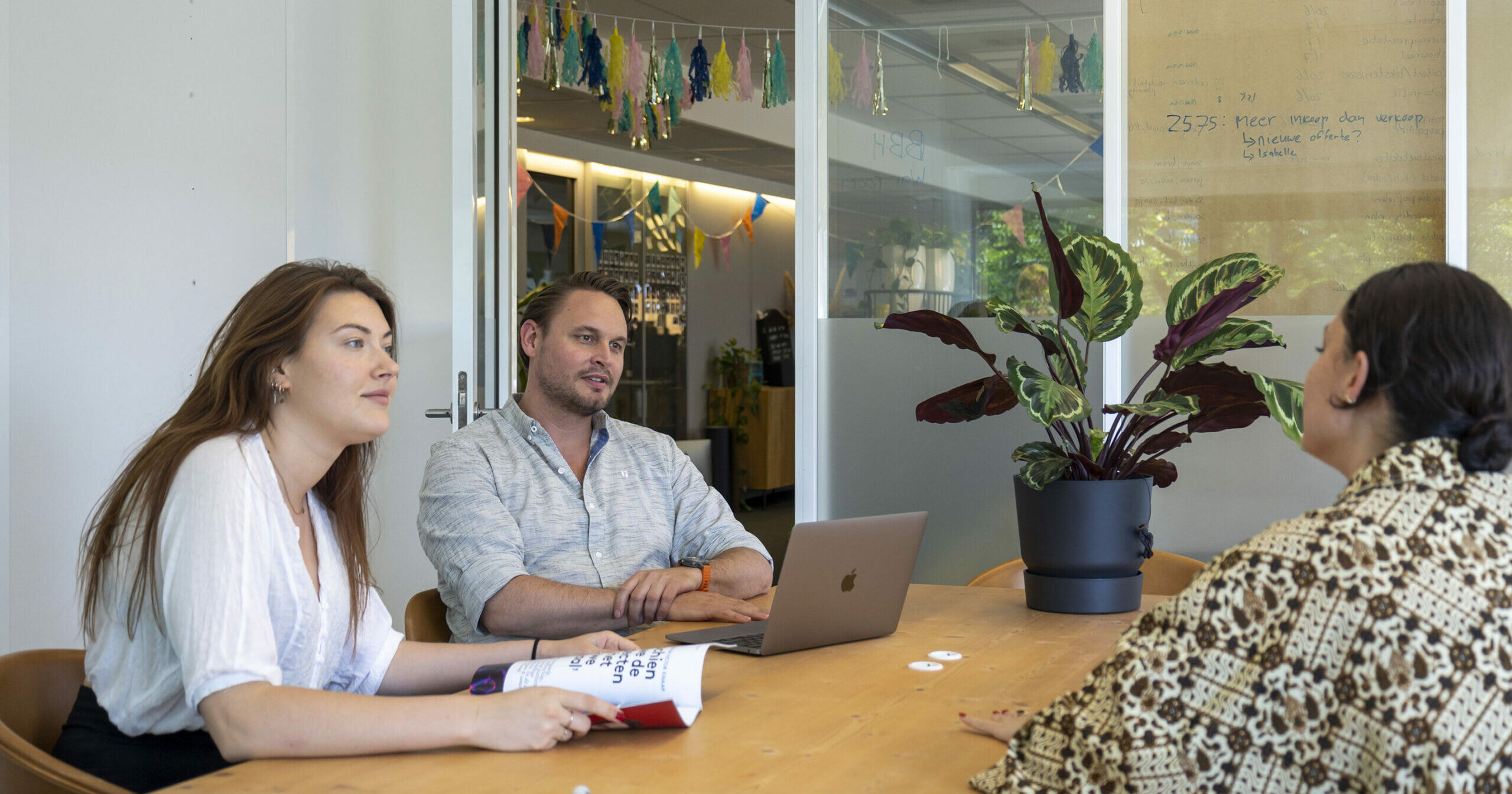 Junior Designer SOCIAL.INC