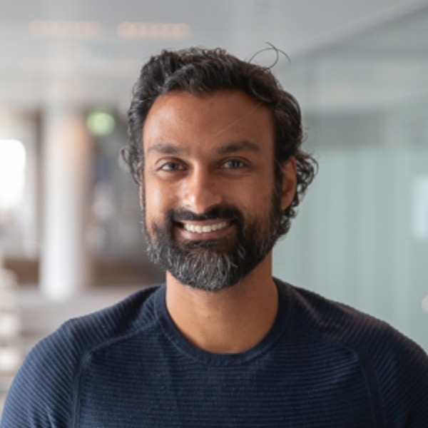 Foto van medewerker Vasant Bhoendie