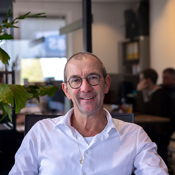 Foto van medewerker Henri van Nieuwenhuizen