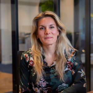 Iris van de Kar